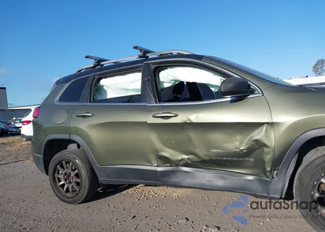 2019 Jeep Cherokee Latitude Fwd from USA, damaged, VIN 1C4PJLCX3KD148175